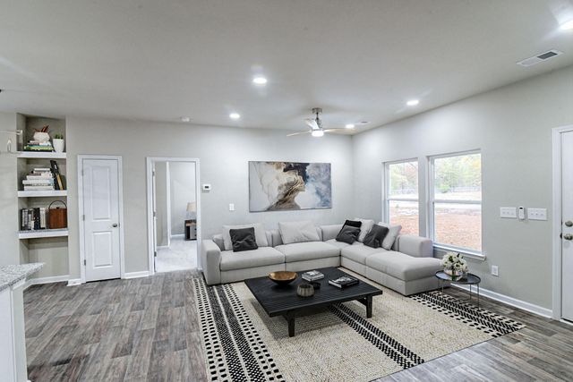 3063 Dalton Drive, Orangeburg, SC 29118