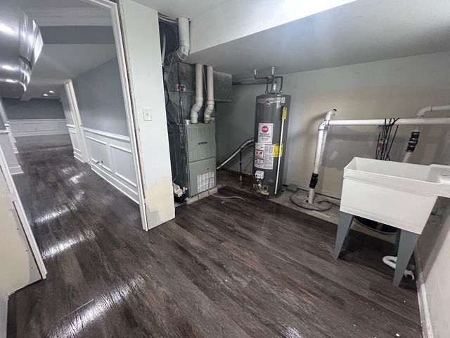 12211 S Lafayette Avenue, Chicago, IL 60628