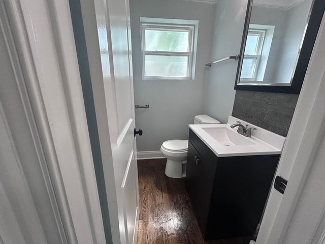 12211 S Lafayette Avenue, Chicago, IL 60628