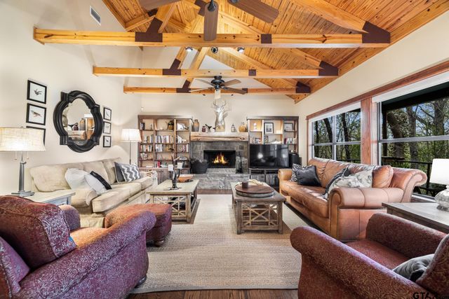 249 South Shore Dr, Scroggins, TX 75480