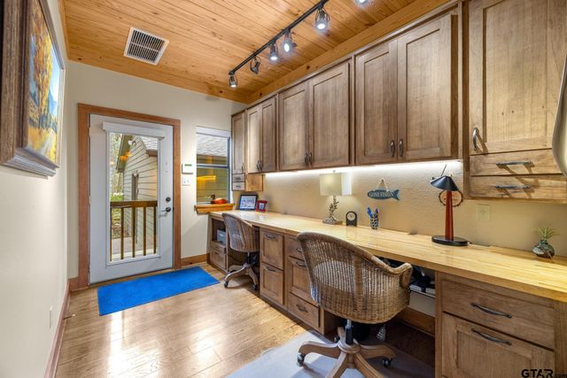 249 South Shore Dr, Scroggins, TX 75480