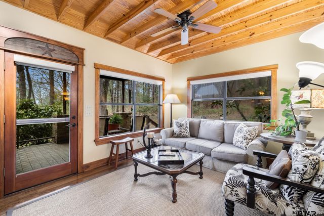 249 South Shore Dr, Scroggins, TX 75480