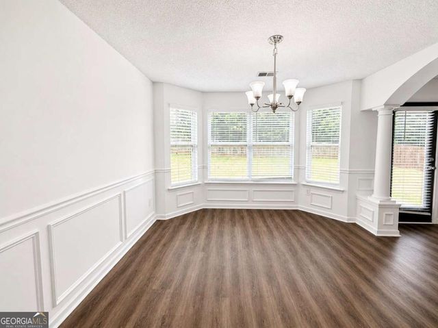 137 Darby Run Drive, Hiram, GA 30141