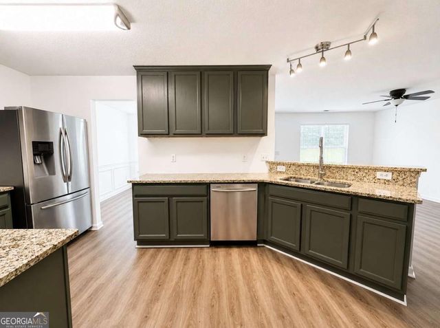 137 Darby Run Drive, Hiram, GA 30141