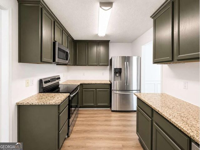 137 Darby Run Drive, Hiram, GA 30141