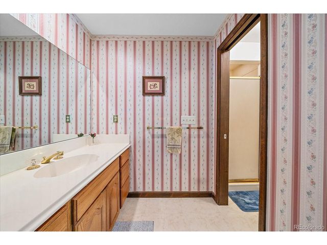 3121 Oak St, Lakewood, CO 80215
