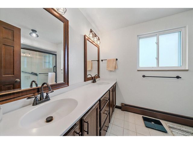 3121 Oak St, Lakewood, CO 80215