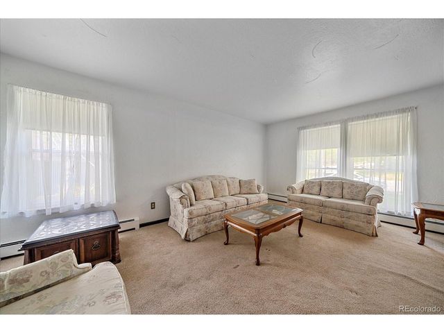 3121 Oak St, Lakewood, CO 80215