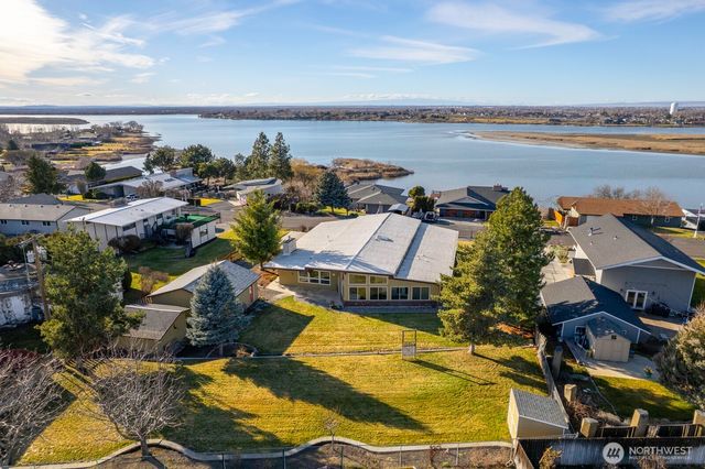 61 NE Pelican Place, Moses Lake, WA 98837