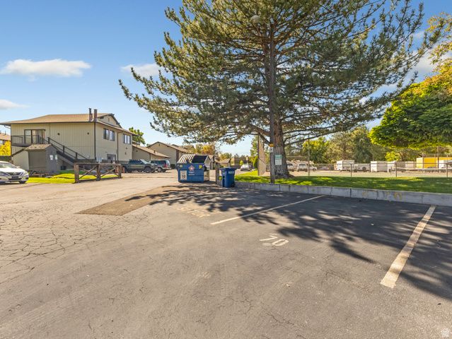 4570 S WOODDUCK LN, Millcreek, UT 84117