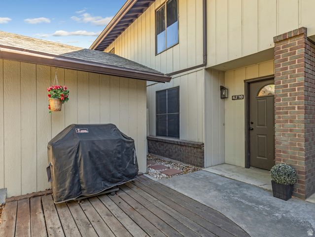 4570 S WOODDUCK LN, Millcreek, UT 84117