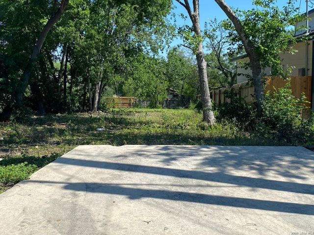 141 Jemison, San Antonio, TX 78203