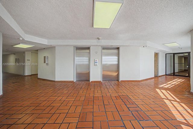 5700 SW 127th Ave 1305, Miami, FL 33183
