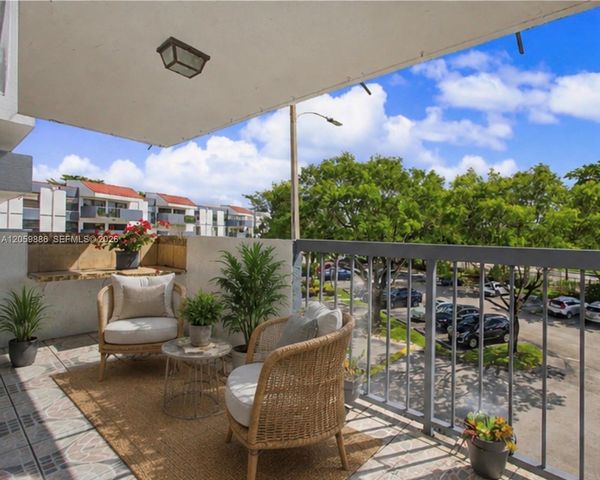 5700 SW 127th Ave 1305, Miami, FL 33183