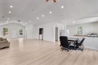 134 Plumeria DR, Dale, TX 78616