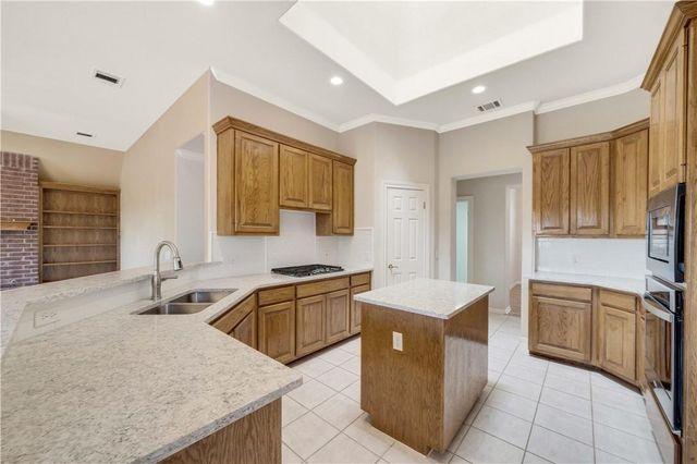 11901 Jess DR, Austin, TX 78737