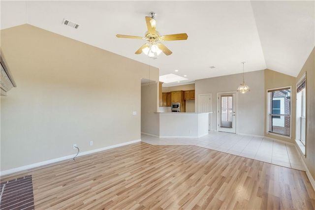 11901 Jess DR, Austin, TX 78737