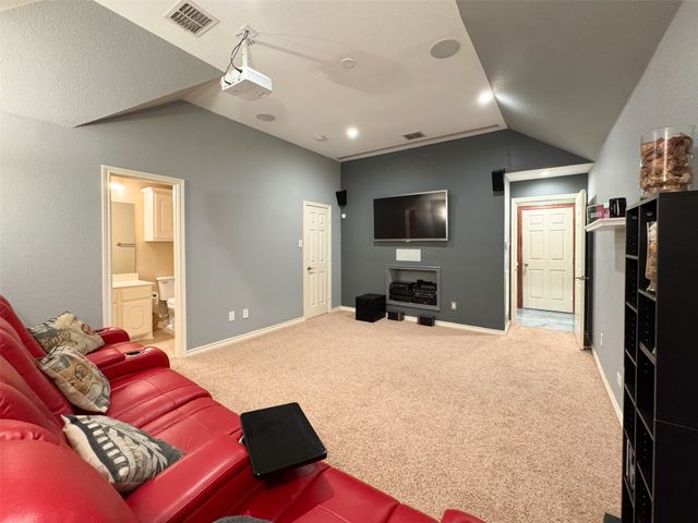 14001 Zippo Way, Fort Worth, TX 76052
