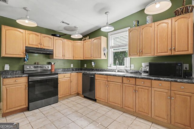 139 Mcgee Street, Flovilla, GA 30216