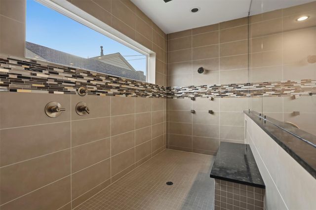 1917 Potomac Drive C, Houston, TX 77057