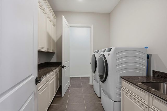 1917 Potomac Drive C, Houston, TX 77057