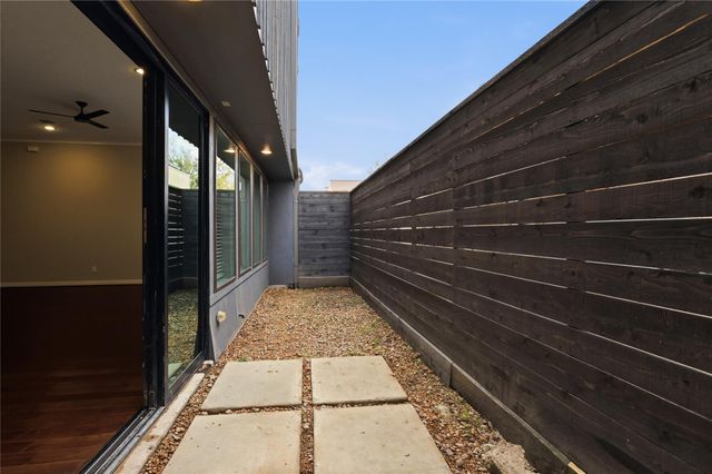 1917 Potomac Drive C, Houston, TX 77057