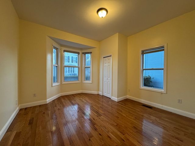 7 North Ave 1, Boston, MA 02119