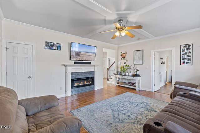 176 E Silverado Court, Kenly, NC 27542