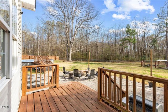 176 E Silverado Court, Kenly, NC 27542