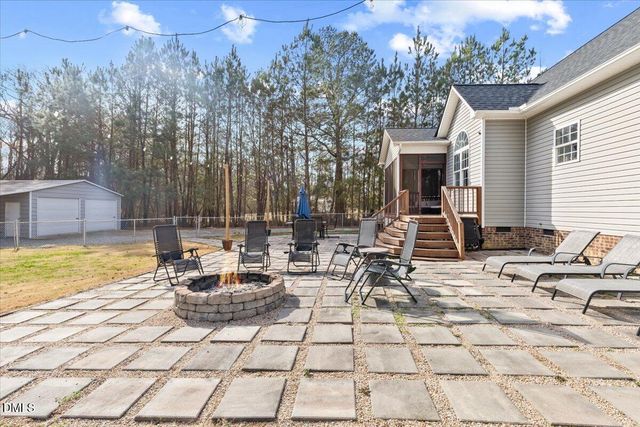 176 E Silverado Court, Kenly, NC 27542