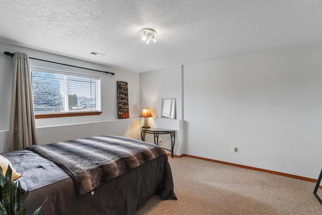 14503 E Crown Ave, Spokane Valley, WA 99216