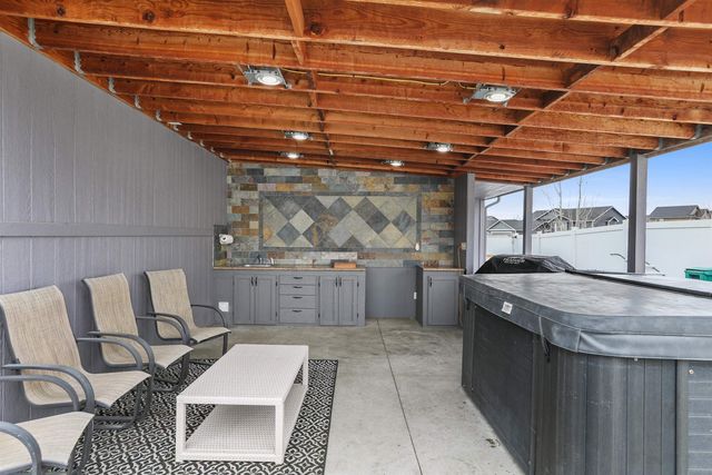 14503 E Crown Ave, Spokane Valley, WA 99216