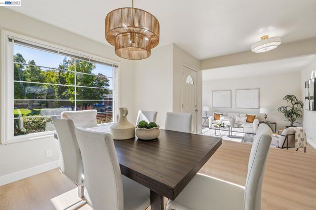 9802 Davona Dr, San Ramon, CA 94583