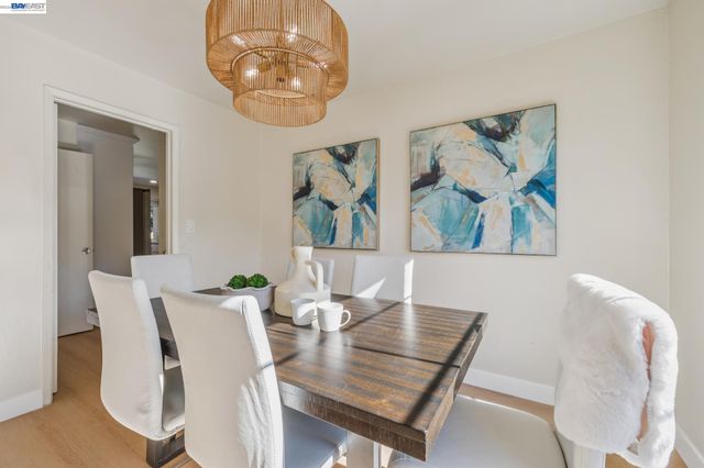 9802 Davona Dr, San Ramon, CA 94583