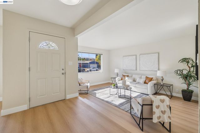 9802 Davona Dr, San Ramon, CA 94583