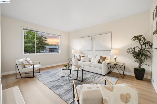 9802 Davona Dr, San Ramon, CA 94583
