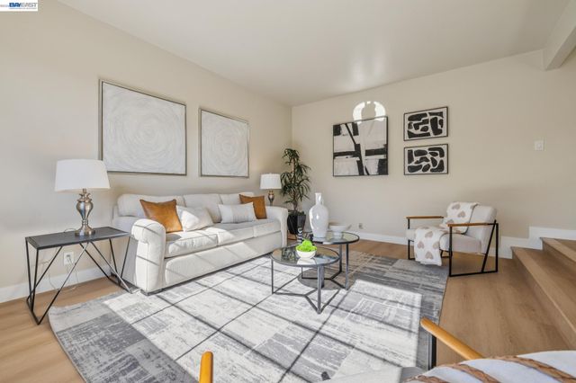 9802 Davona Dr, San Ramon, CA 94583