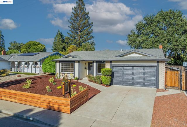 9802 Davona Dr, San Ramon, CA 94583