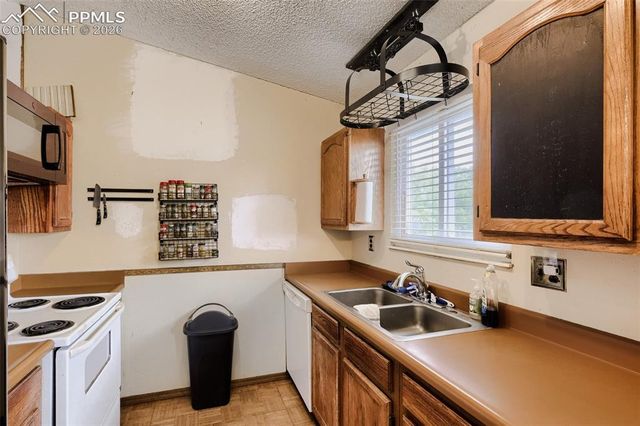 6775 Goldfield Drive, Colorado Springs, CO 80911