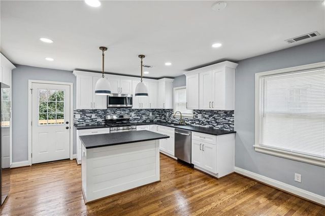 1032 Faith Avenue SE, Atlanta, GA 30316