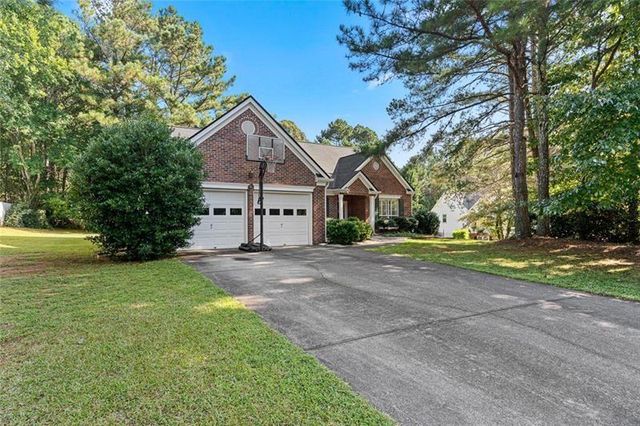 107 Quail Run, Acworth, GA 30101