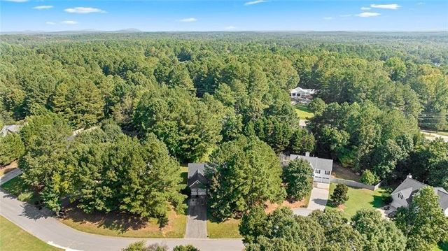107 Quail Run, Acworth, GA 30101