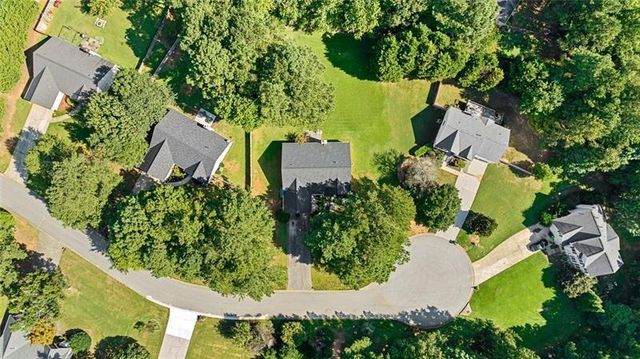 107 Quail Run, Acworth, GA 30101