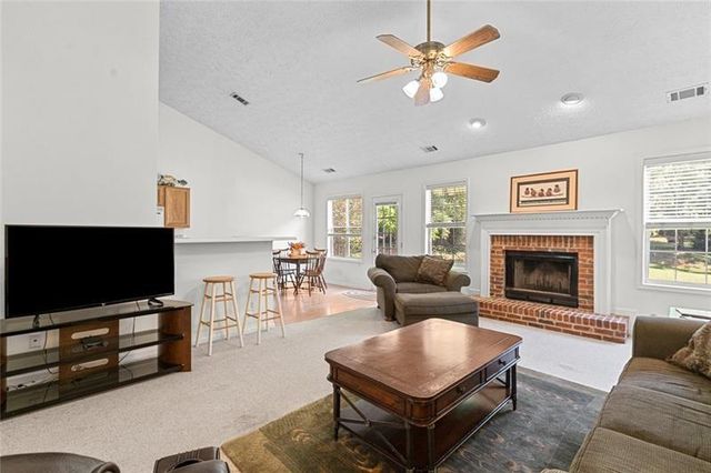 107 Quail Run, Acworth, GA 30101