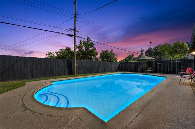 6201 Coyle Ave, Carmichael, CA 95608