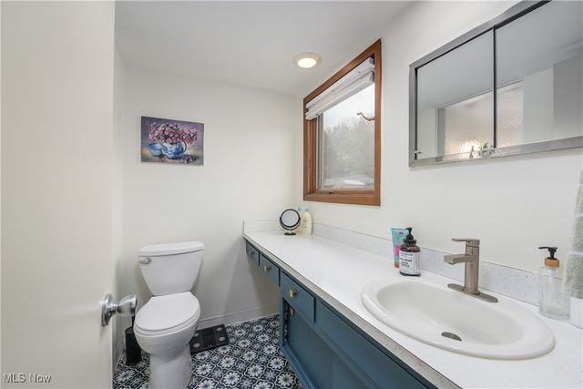 7406 Meadow Lane, Parma, OH 44134