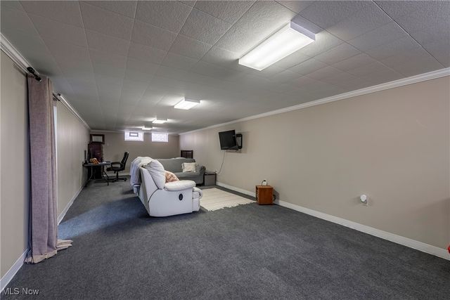 7406 Meadow Lane, Parma, OH 44134