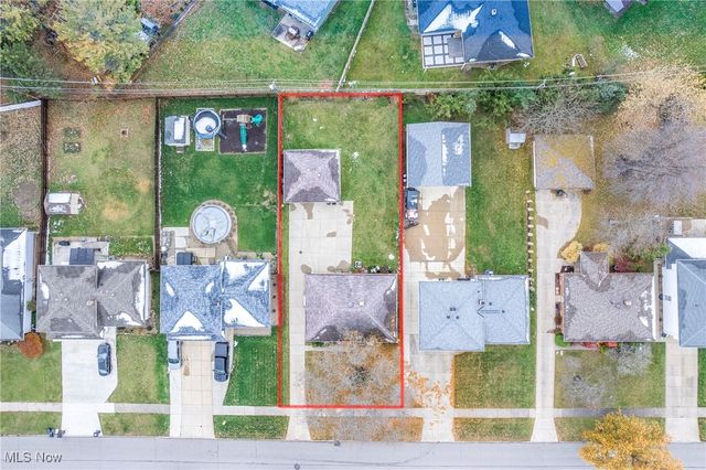 7406 Meadow Lane, Parma, OH 44134