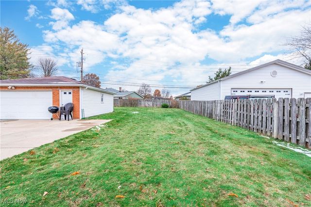 7406 Meadow Lane, Parma, OH 44134