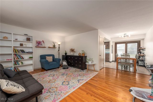 7406 Meadow Lane, Parma, OH 44134